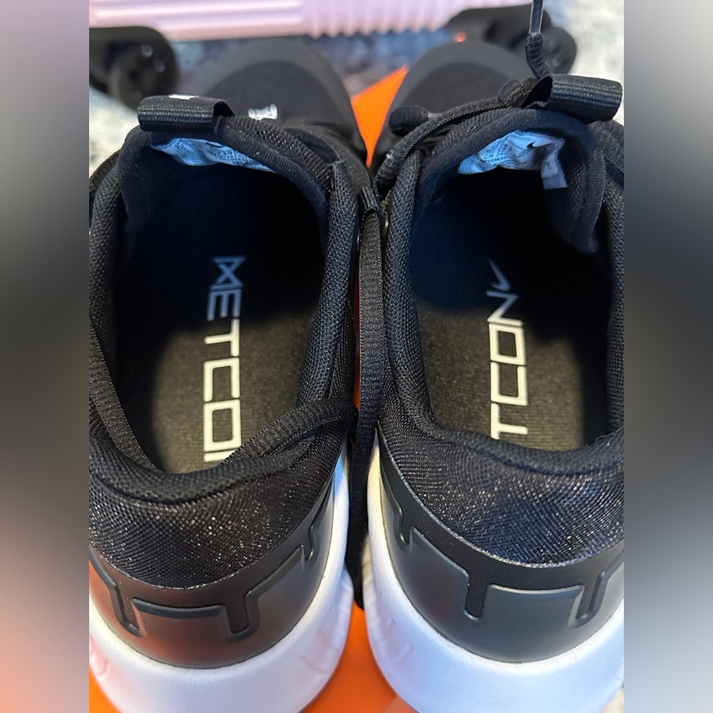 NIB 🆕 Womens Nike Metcon 5 Sneakers - Picture 6 of 8